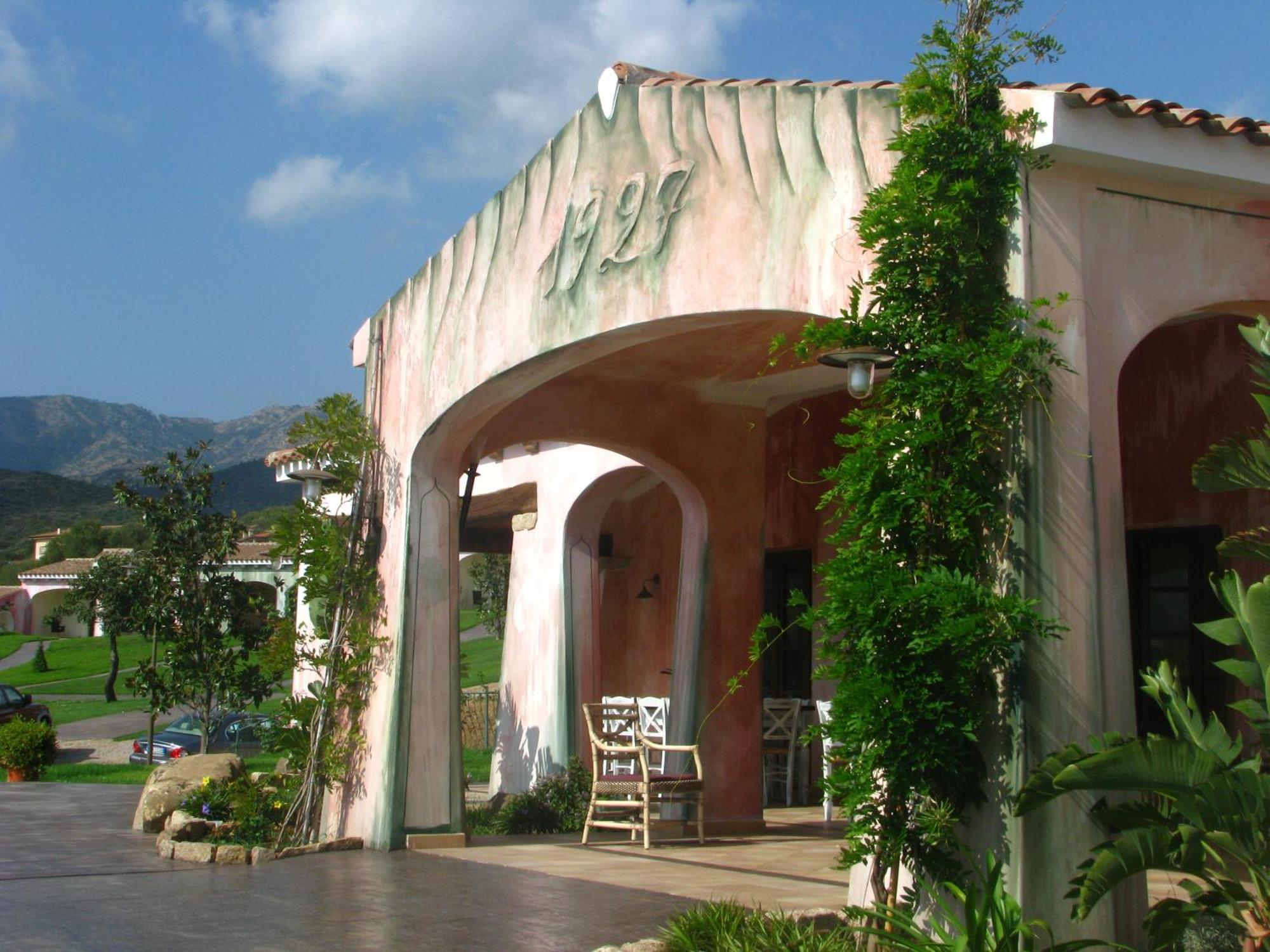 Tenuta Le Terre 1927 Guest House San Teodoro  Bagian luar foto