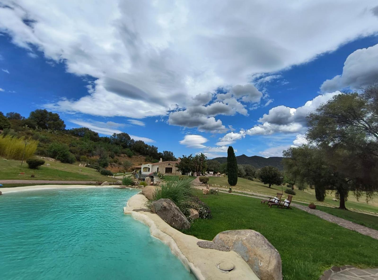 Tenuta Le Terre 1927 Guest House San Teodoro  Bagian luar foto